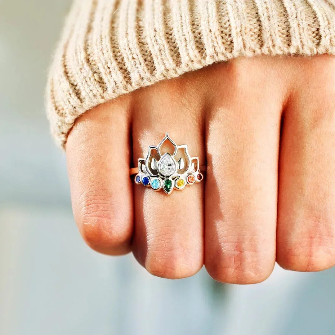 ✨ Bague Fleur de Lotus Bohème - 7 Chakras en Cristaux Arc-en-ciel ✨