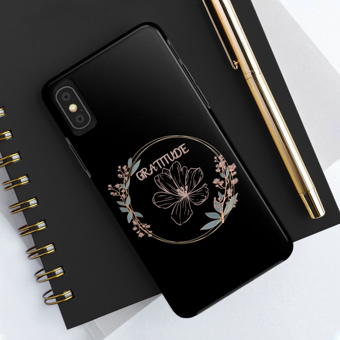 Coque rigide à motif floral collection Gratitude : une protection élégante au quotidien