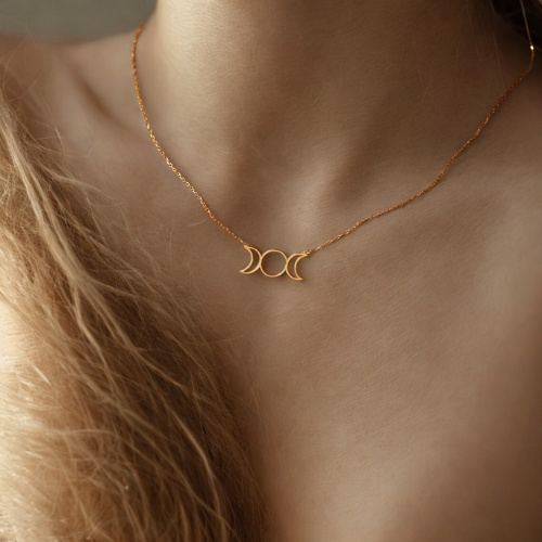 🌙 Collier Triple Lune & Pentagramme – Acier Inoxydable